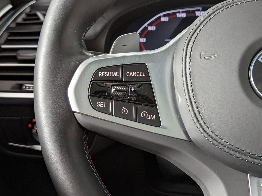 Certified 2023 BMW X4 M40i w/ Premium Package image 32