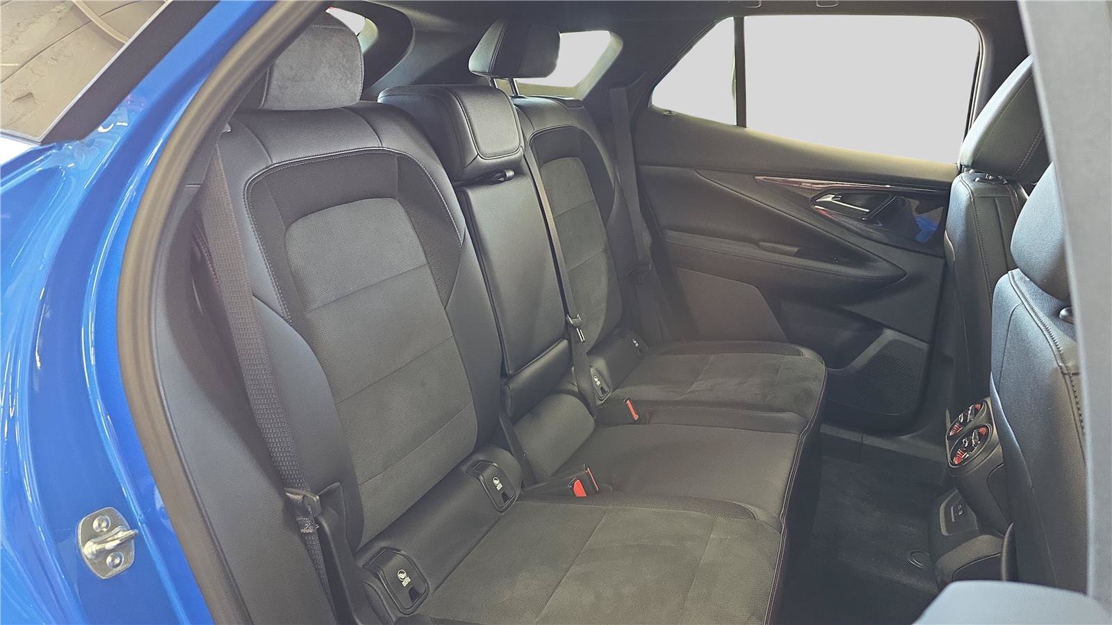 Used 2025 Chevrolet Blazer EV RS AWD/4WD image 17