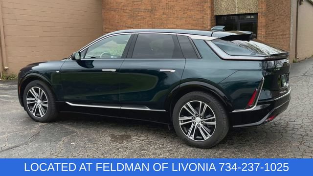 Certified 2024 Cadillac Lyriq Luxury w/ LPO, Floor Liner Package AWD/4WD image 6