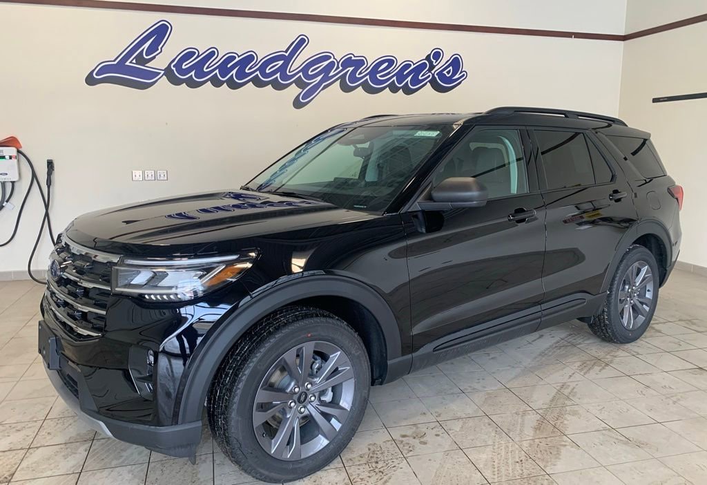 New 2026 Ford Explorer Active w/ Active Comfort Package image 1