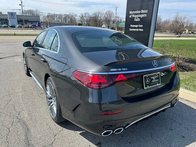 New 2026 Mercedes-Benz E 53 AMG e 4MATIC Sedan image 3