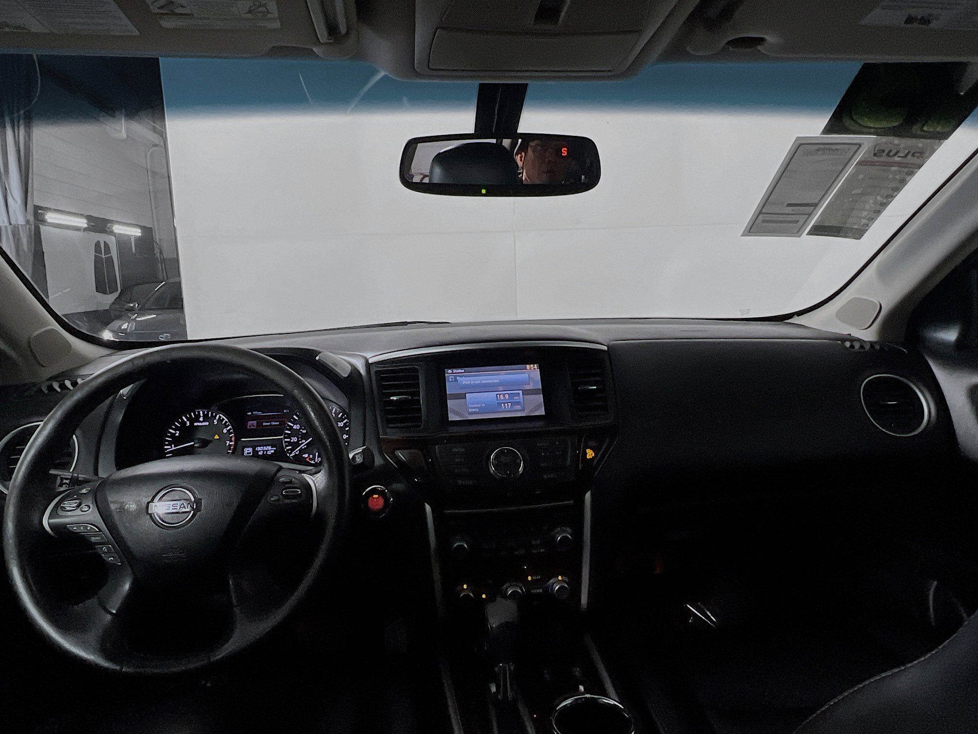 Used 2013 Nissan Pathfinder SL w/ SL Premium Pkg image 30