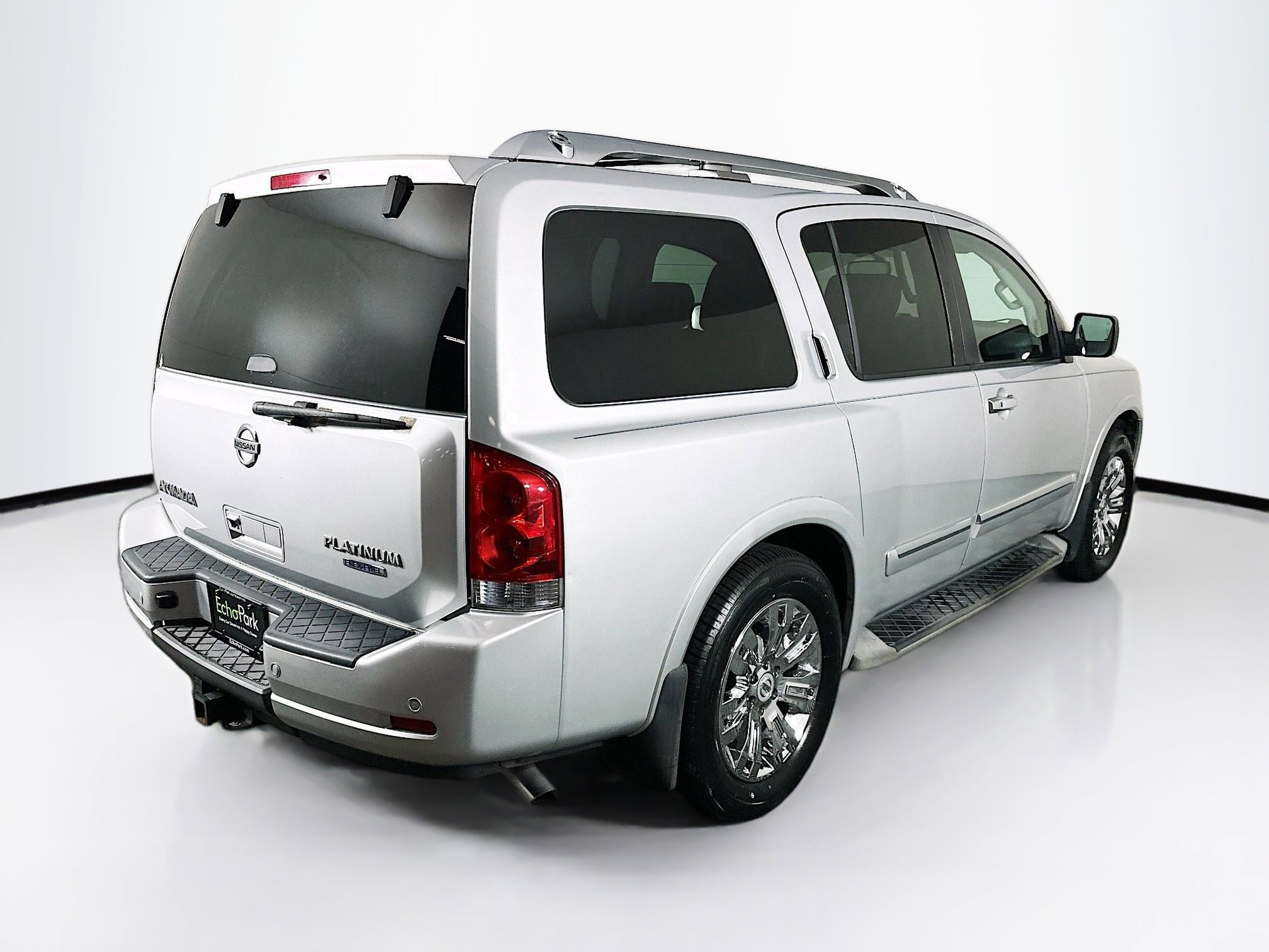 Used 2015 Nissan Armada Platinum w/ 2nd Row Captain Seat Package image 9