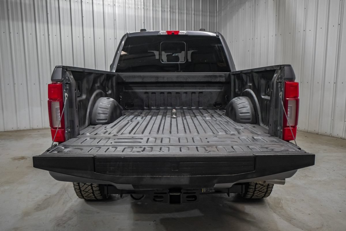 Used 2022 Ford F250 Platinum w/ FX4 Off-Road Package AWD/4WD image 61