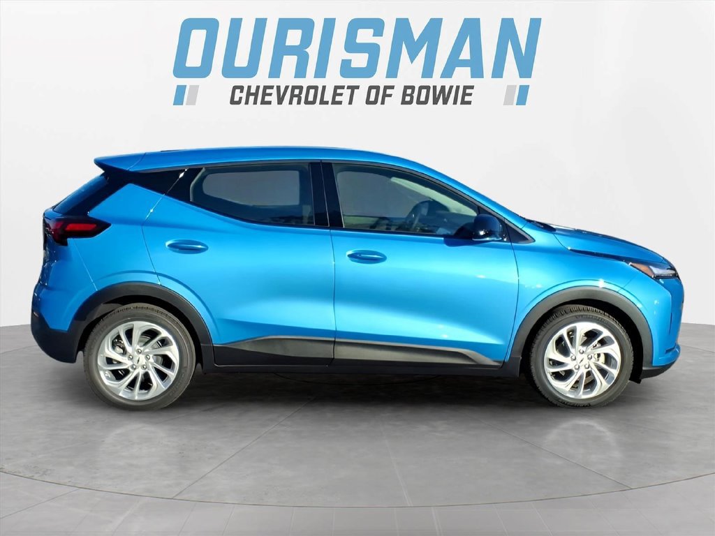 New 2027 Chevrolet Bolt LT w/ Comfort Package FWD image 2