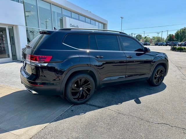 Used 2023 Volkswagen Atlas SE w/ Panoramic Sunroof Package AWD/4WD image 7