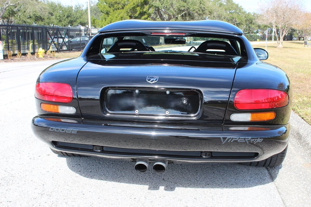Used 2000 Dodge Viper RT/10 image 9