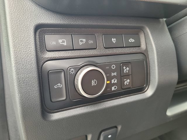 Certified 2024 Ford F350 Platinum AWD/4WD image 17