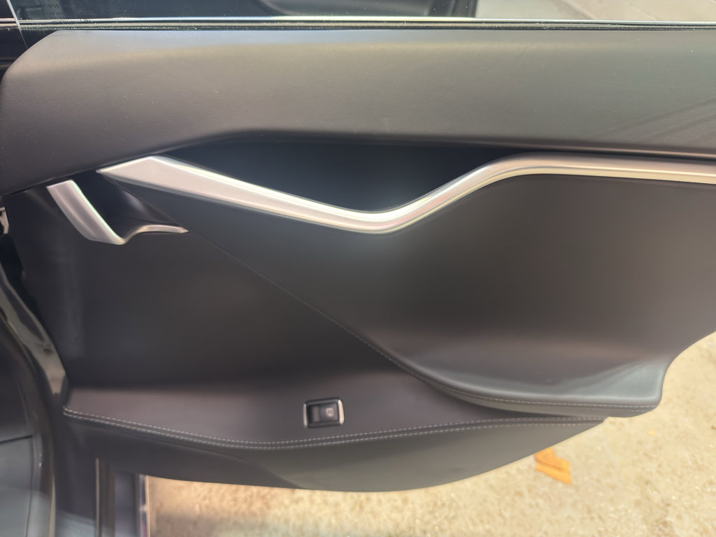 Used 2017 Tesla Model S 100D image 24