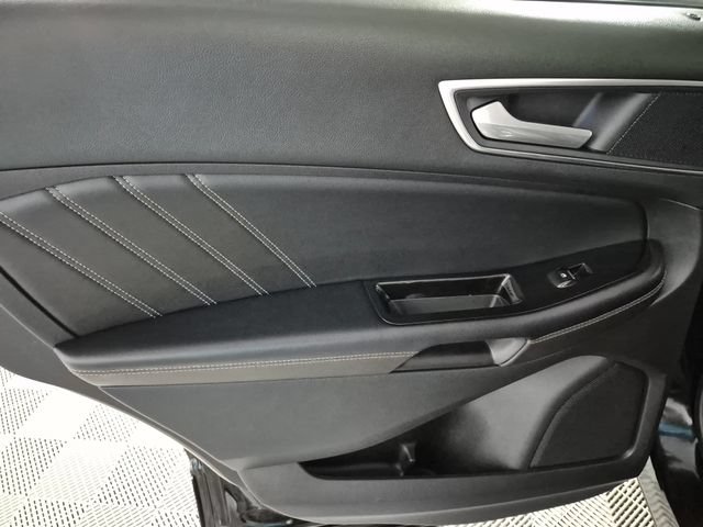 Used 2018 Ford Edge Sport w/ Equipment Group 401A AWD/4WD image 27