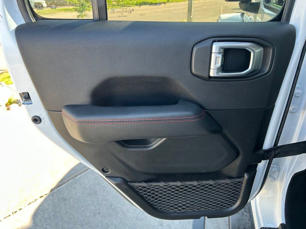 Used 2020 Jeep Wrangler Unlimited Rubicon AWD/4WD image 27