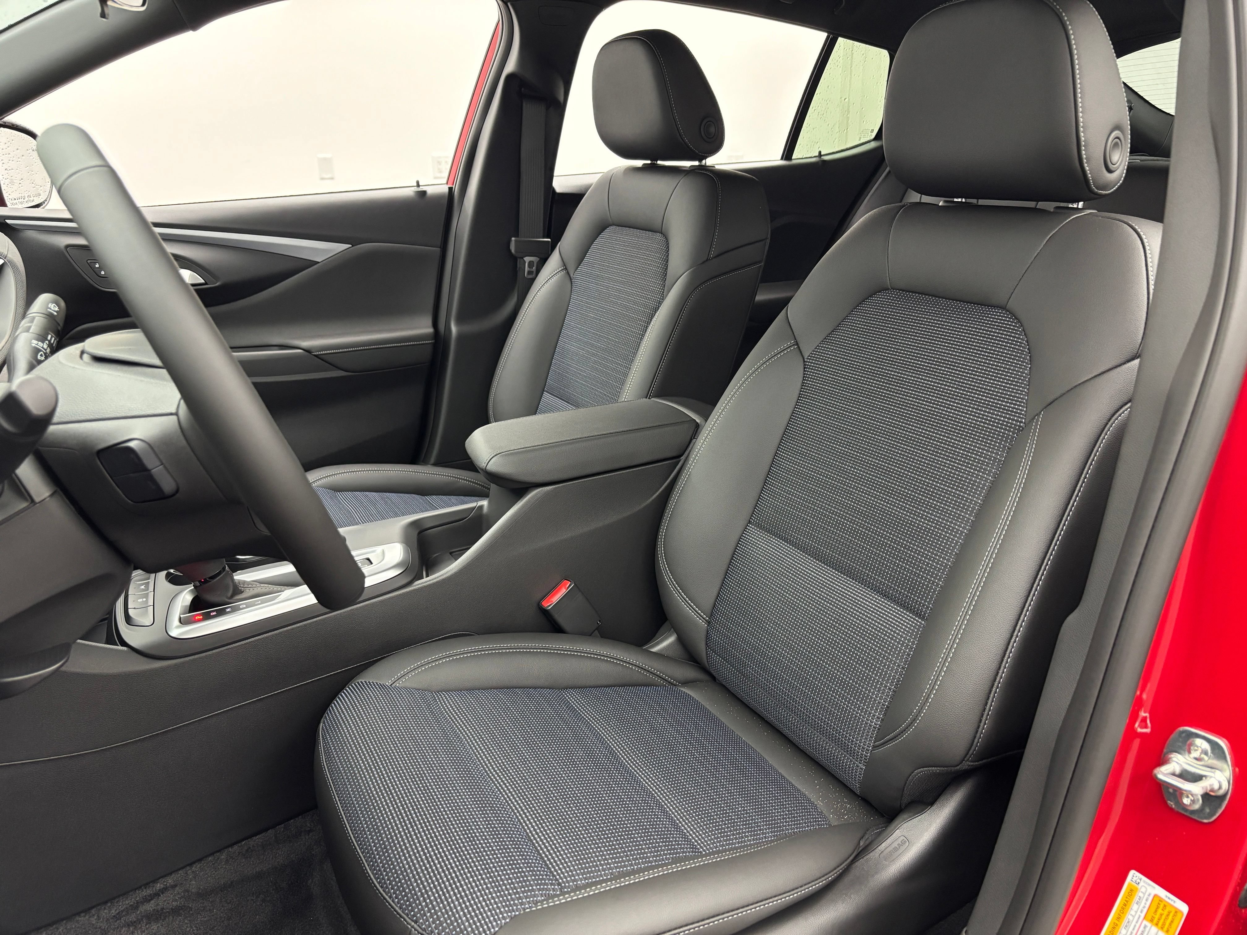 New 2026 Buick Envista Sport Touring w/ Convenience I Package FWD image 15
