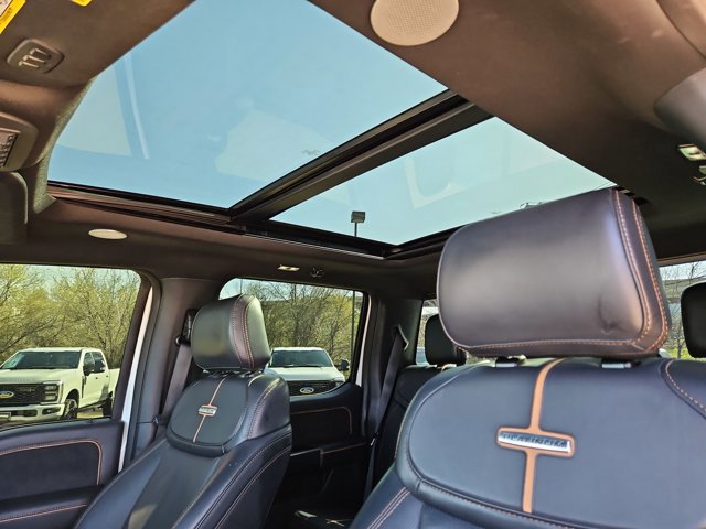 Used 2024 Ford F250 Platinum w/ Tremor Off-Road Package image 16