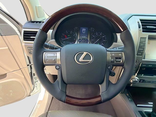 Used 2015 Lexus GX 460 w/ Premium Package AWD/4WD image 39