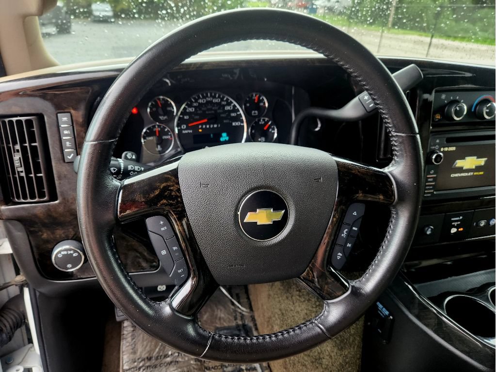 Used 2019 Chevrolet Express 2500 w/ Enhanced Convenience Package RWD image 27