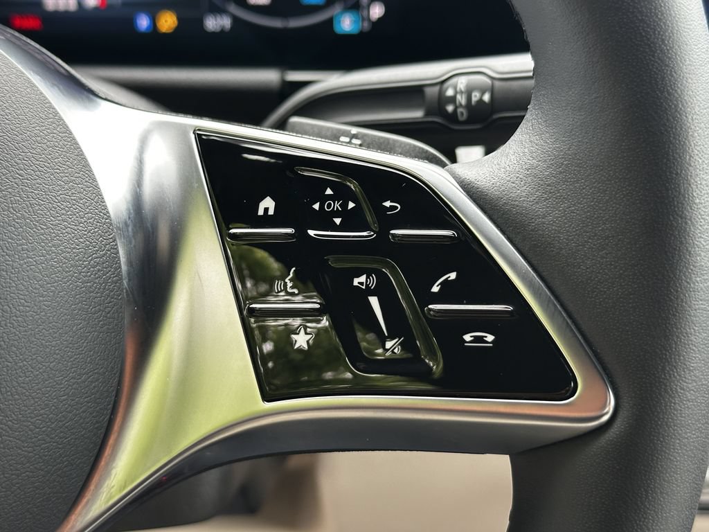 Certified 2025 Mercedes-Benz GLA 250 4MATIC image 29