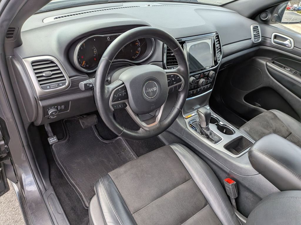Used 2020 Jeep Grand Cherokee Altitude image 14