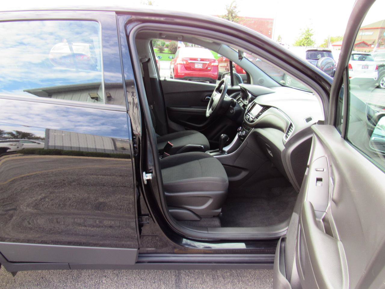 Used 2021 Chevrolet Trax LS w/ Tint and Cruise Package FWD image 26