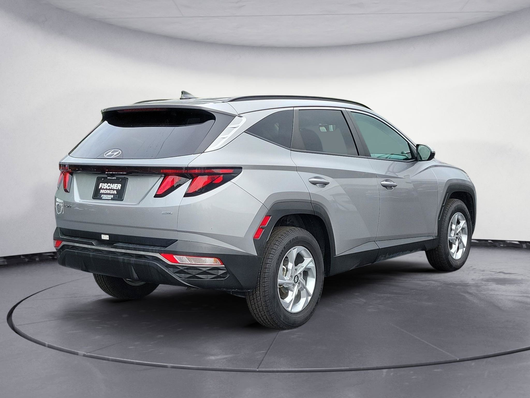 Used 2024 Hyundai Tucson SEL AWD/4WD image 3