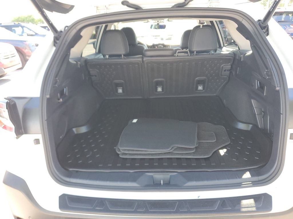 Used 2023 Subaru Outback Limited image 27
