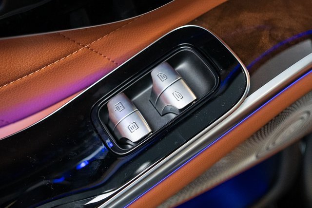 New 2026 Mercedes-Benz S 580 4MATIC Sedan image 34