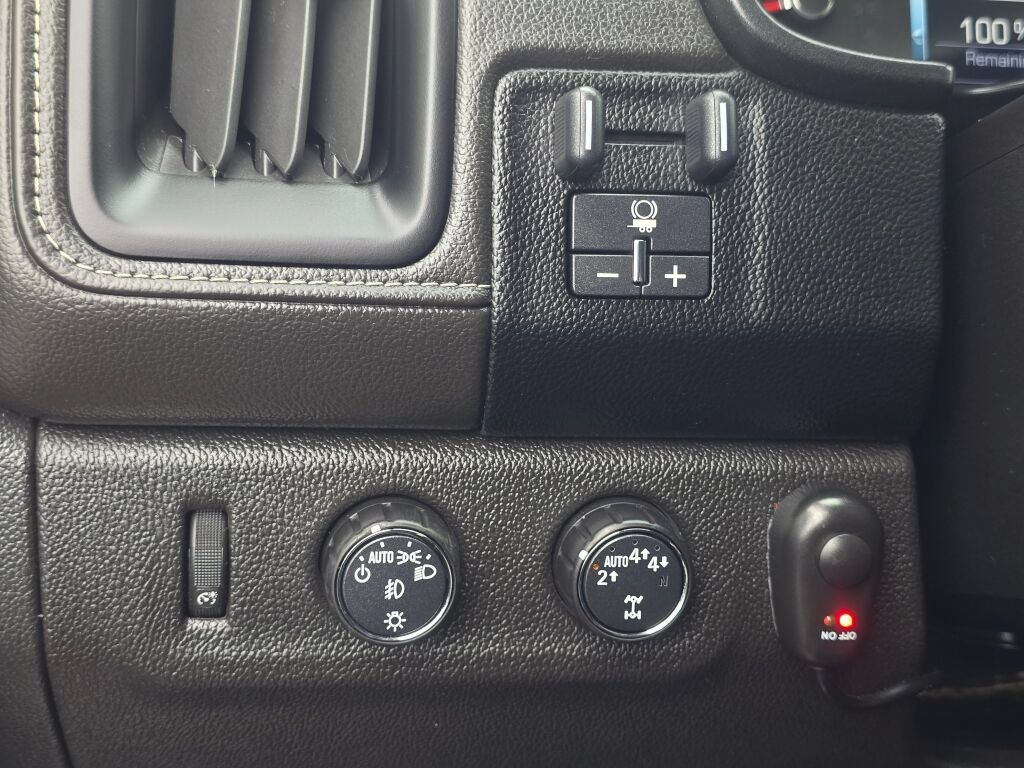 Used 2018 GMC Canyon Denali AWD/4WD image 21