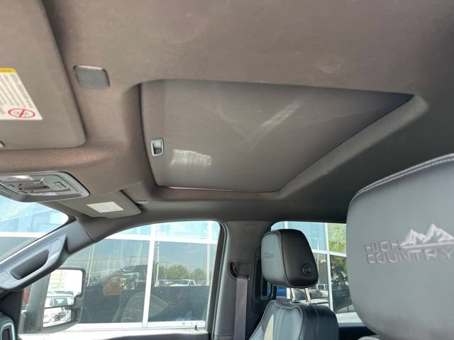 Certified 2022 Chevrolet Silverado 3500 High Country w/ Safety Package II AWD/4WD image 11
