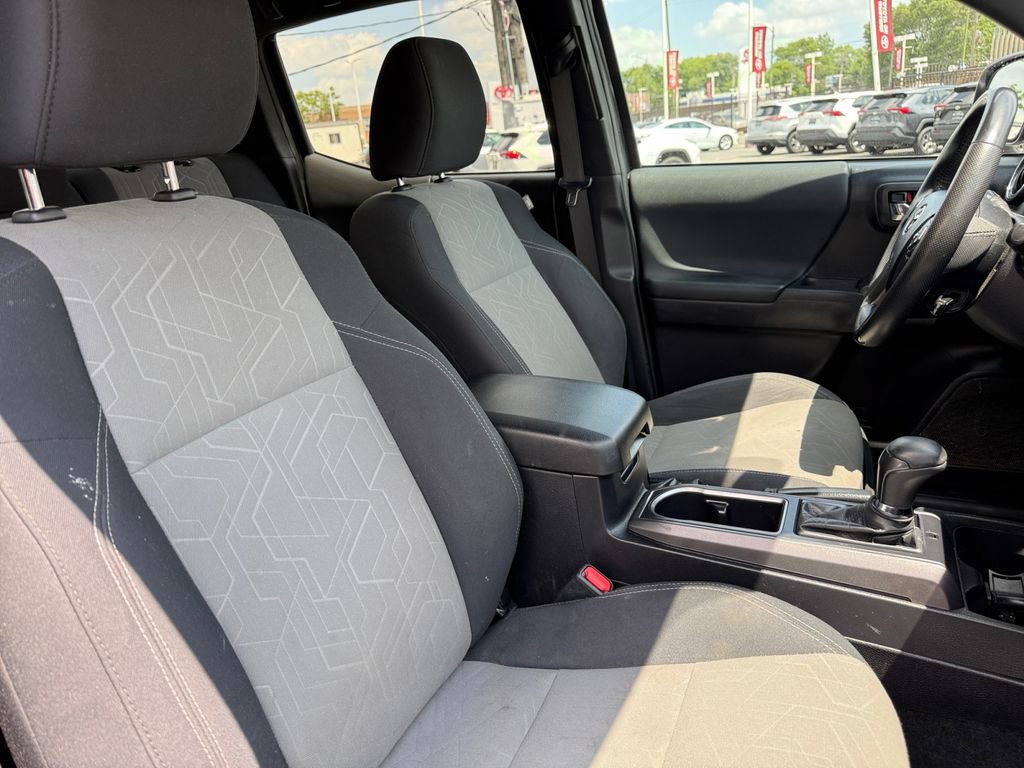 Certified 2023 Toyota Tacoma TRD Sport AWD/4WD image 18
