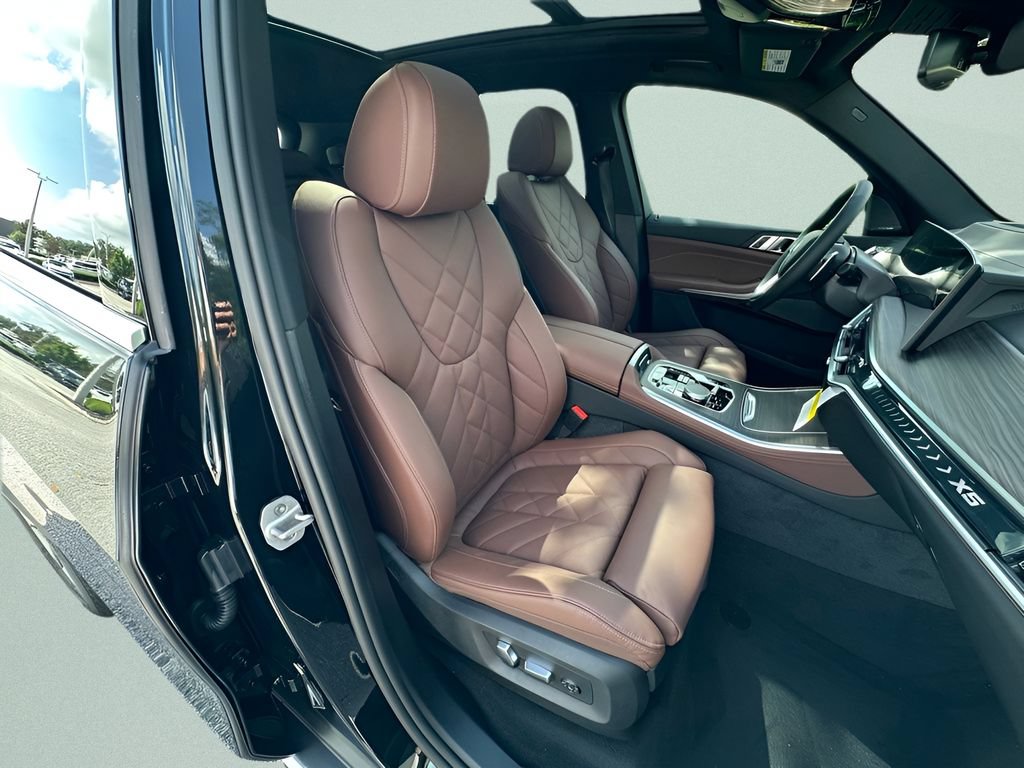 New 2026 BMW X5 xDrive50e AWD/4WD image 24