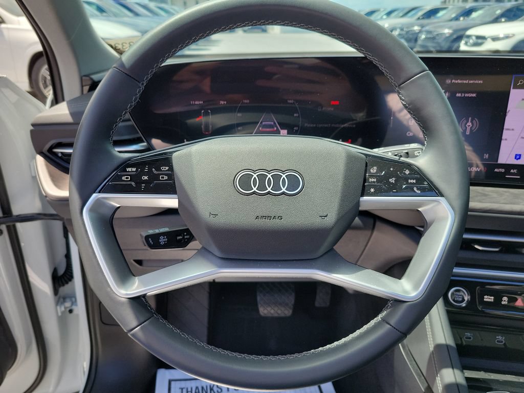 Used 2025 Audi Q5 Premium Plus w/ Premium Plus AWD/4WD image 27