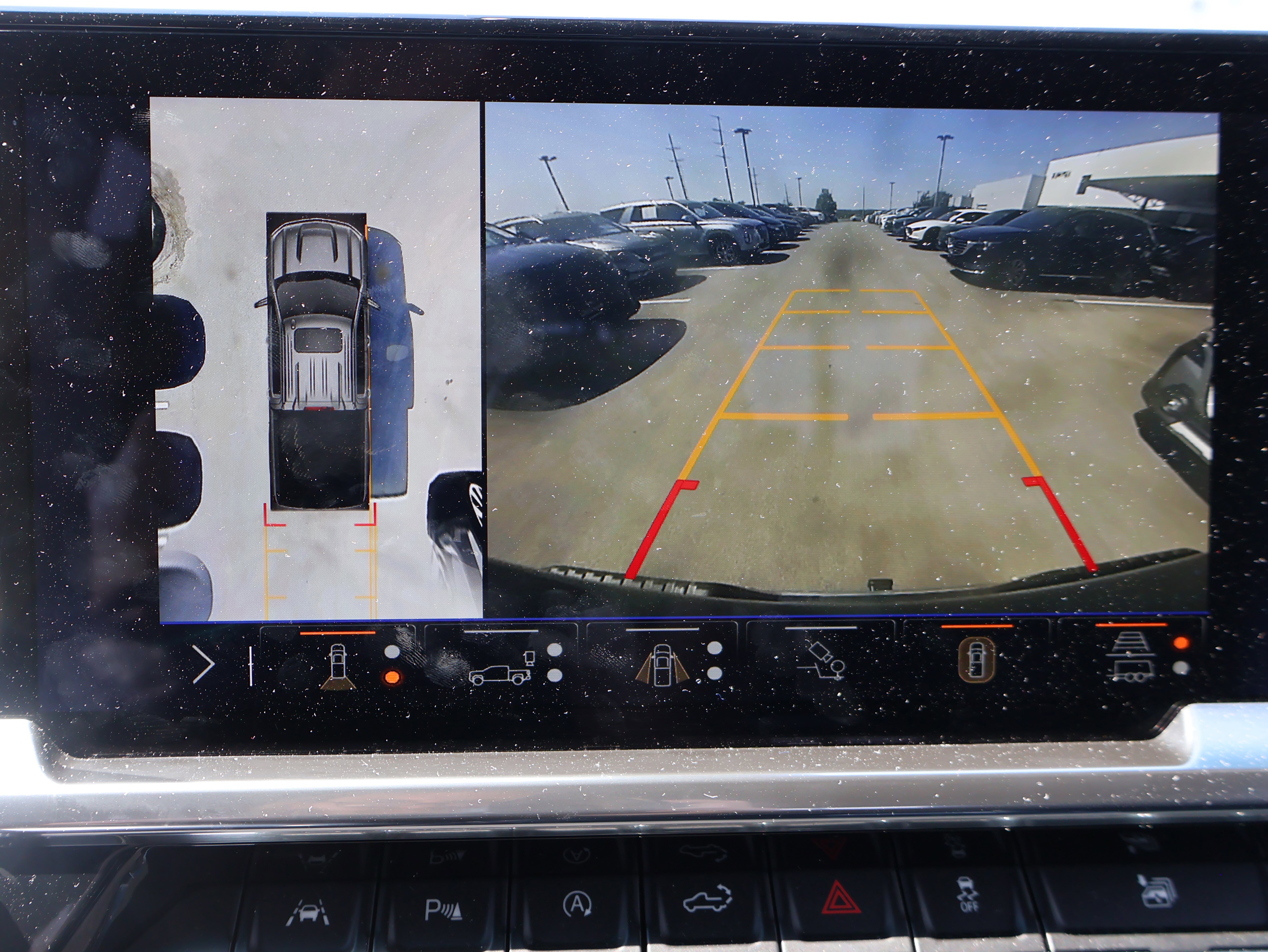 Used 2025 Chevrolet Silverado 1500 LTZ w/ LTZ Convenience Package II image 27