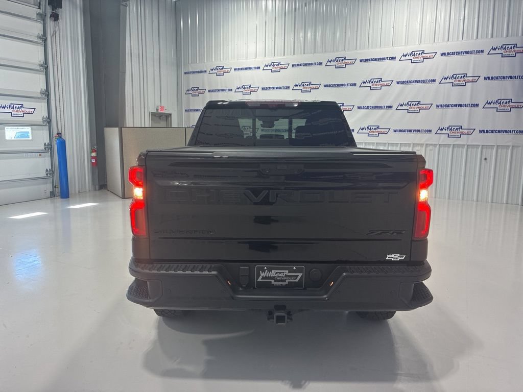 Used 2023 Chevrolet Silverado 1500 ZR2 w/ Technology Package AWD/4WD image 5