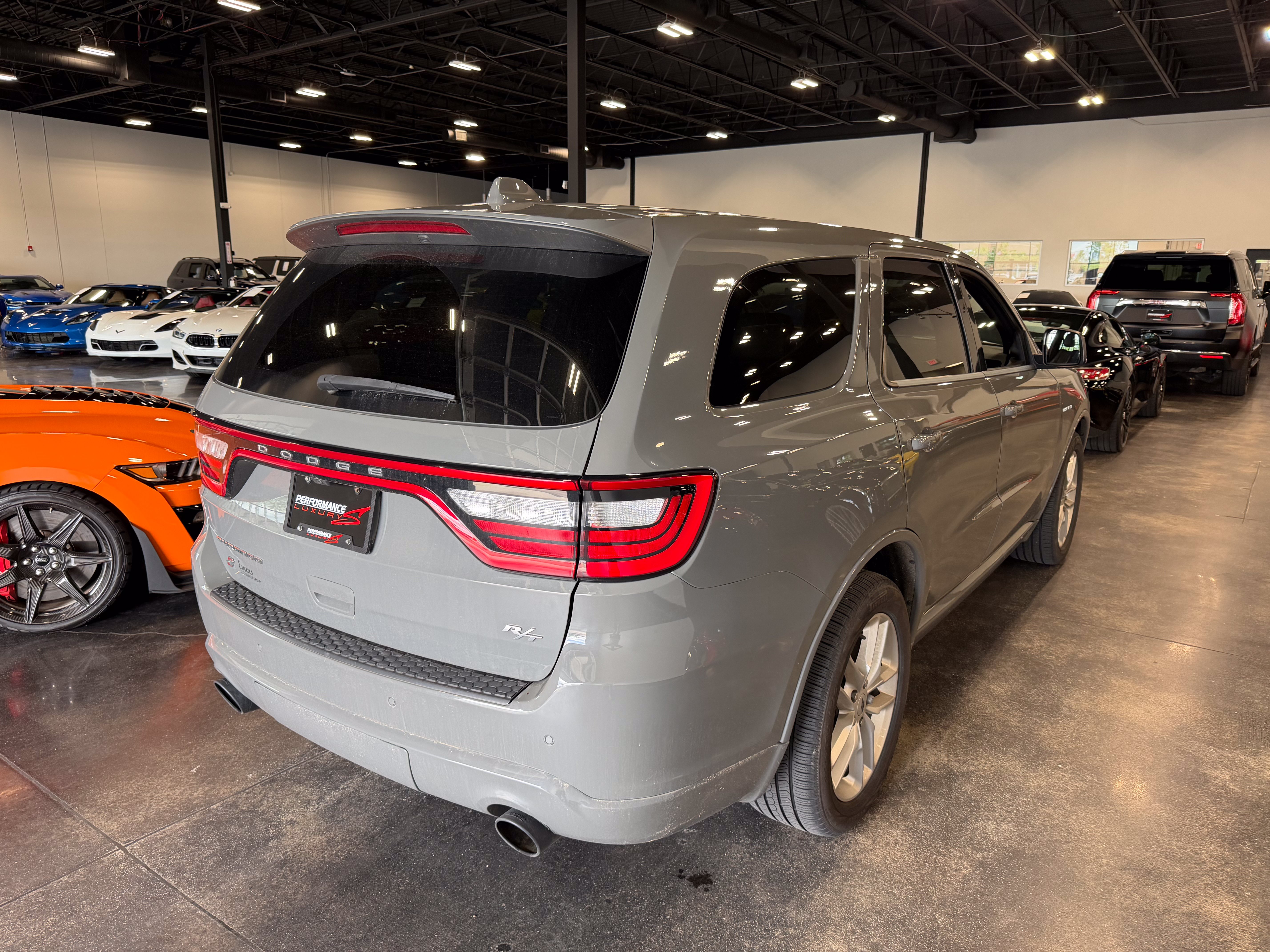 Used 2022 Dodge Durango R/T AWD/4WD image 2