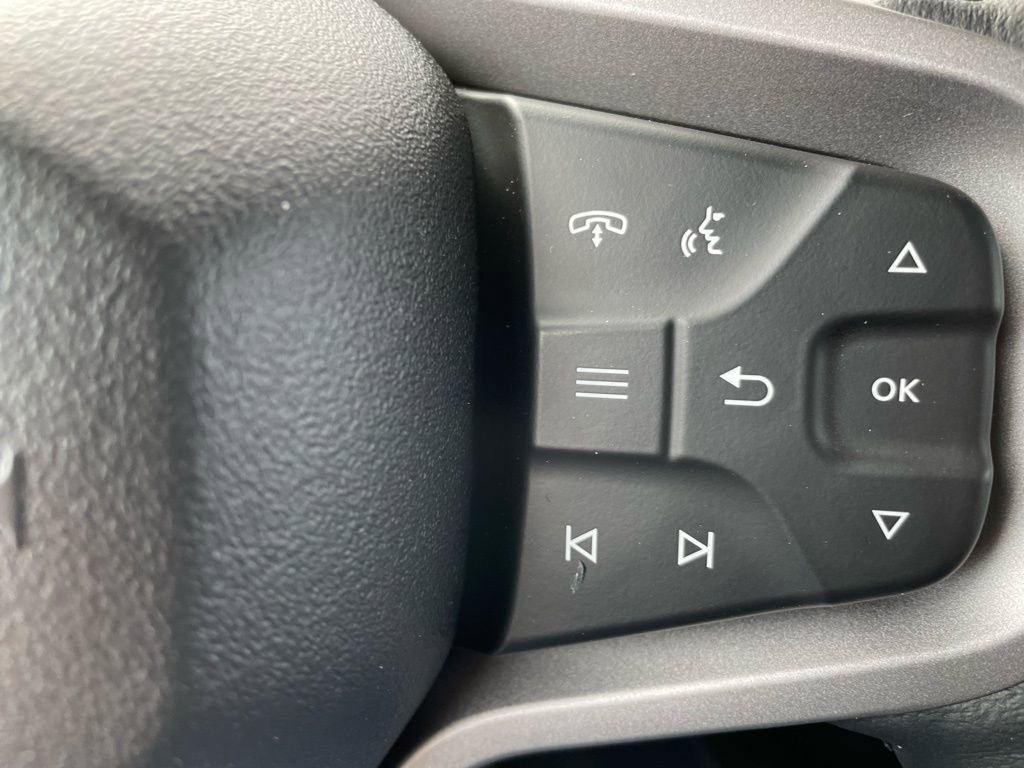 New 2025 Ford Bronco Badlands image 18