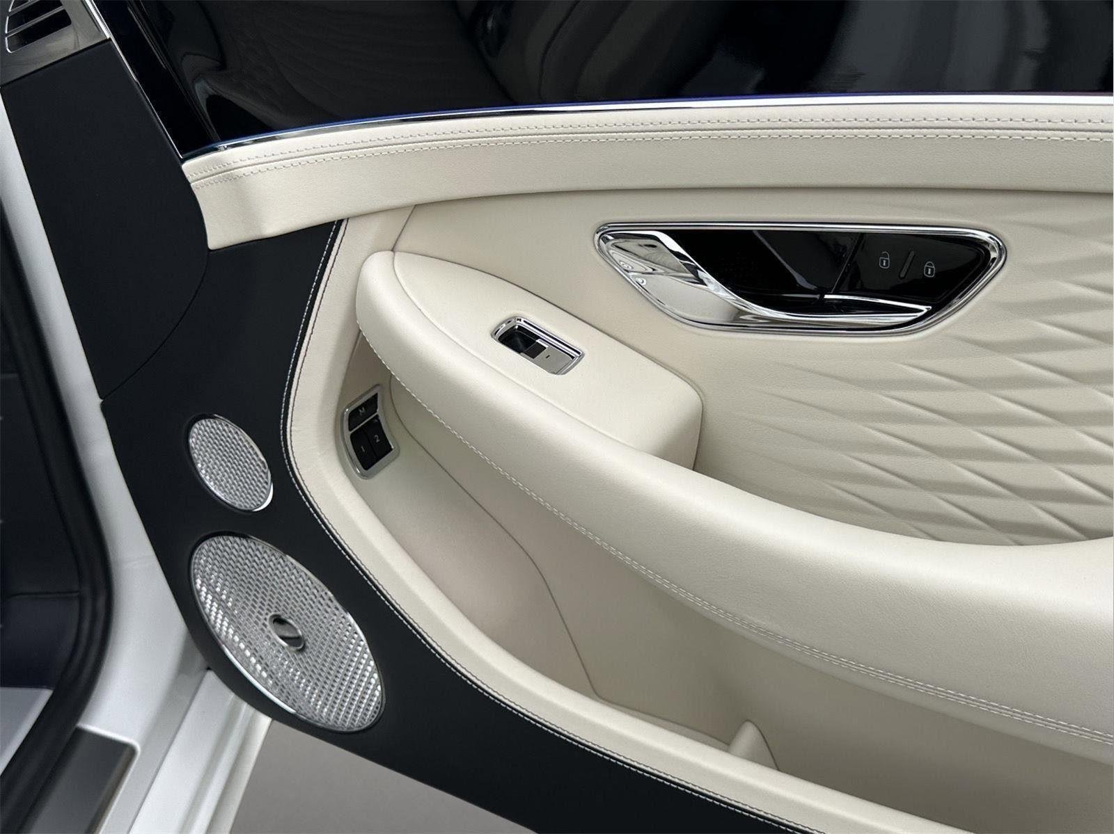 New 2026 Bentley Continental GT AWD/4WD image 26