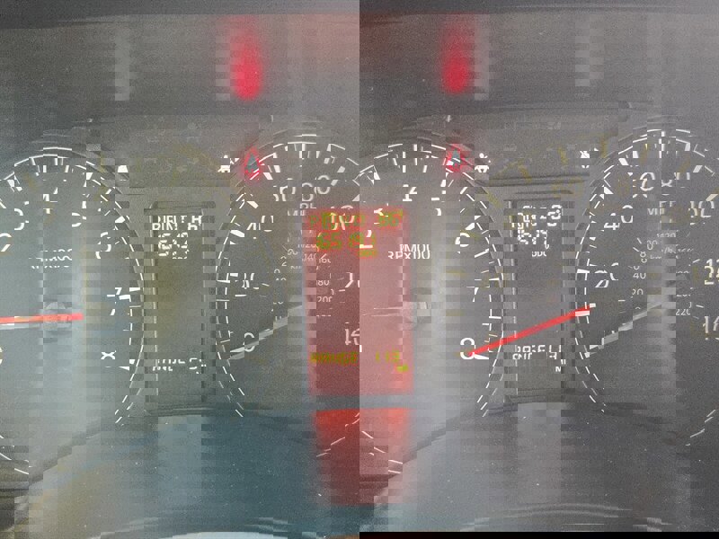 Used 2019 Nissan NV 2500 SV image 16