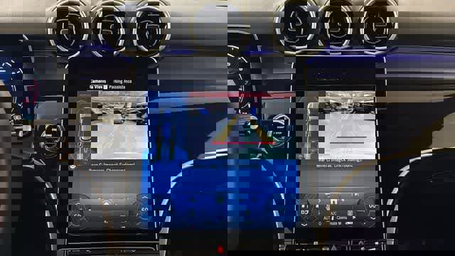 Used 2026 Mercedes-Benz GLC 300 4MATIC image 24