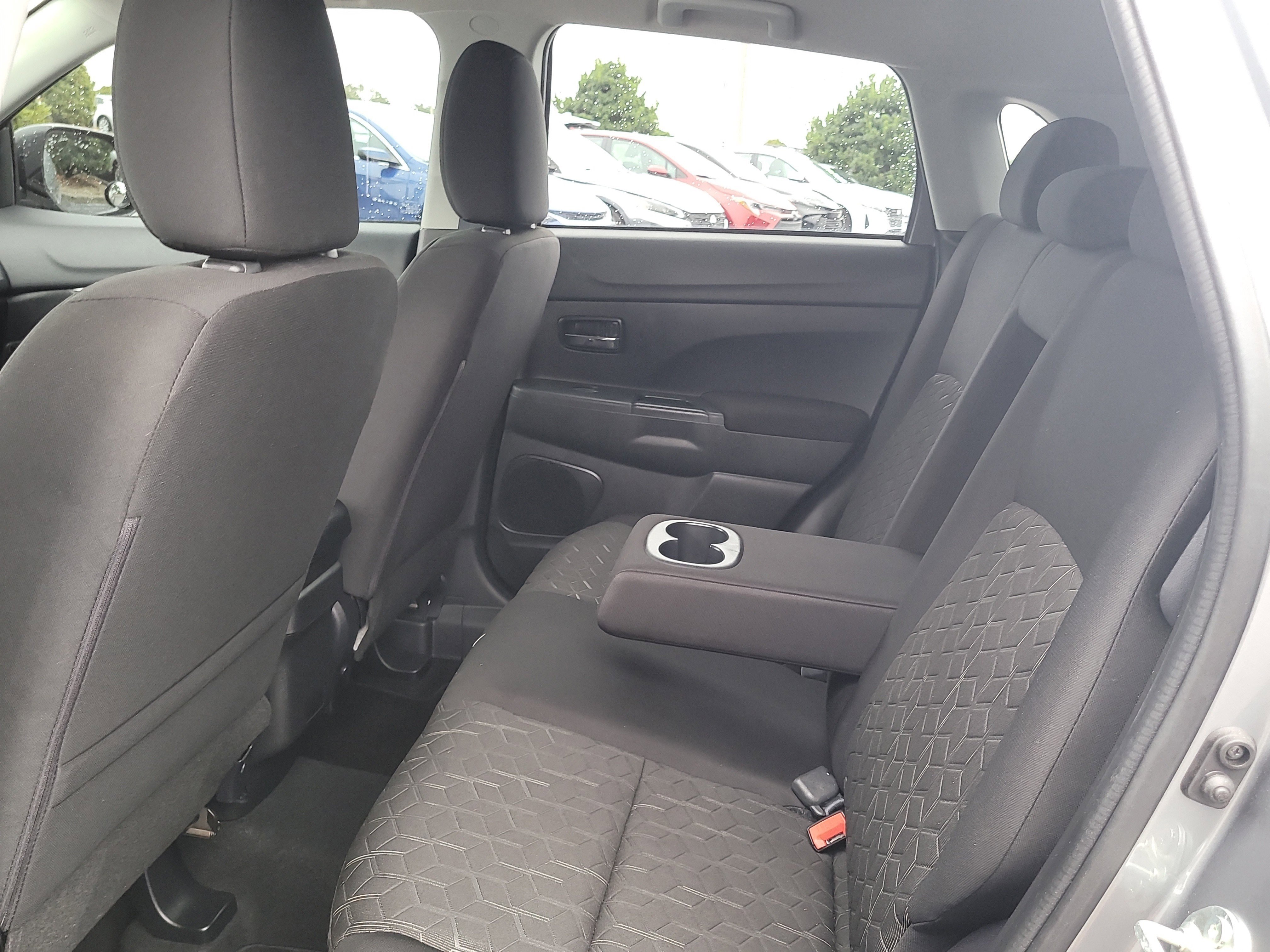 Used 2024 Mitsubishi Outlander Sport ES image 14