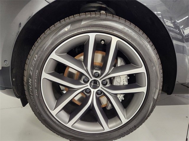 New 2026 Land Rover Range Rover SE image 8