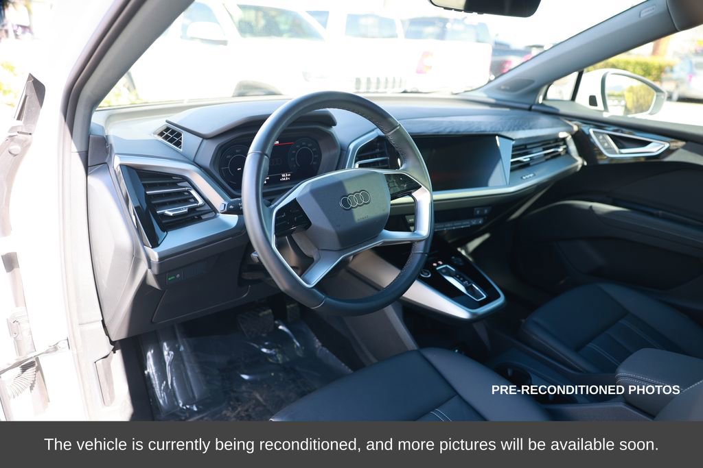 Used 2024 Audi Q4 e-tron Premium Plus w/ Premium Plus image 15
