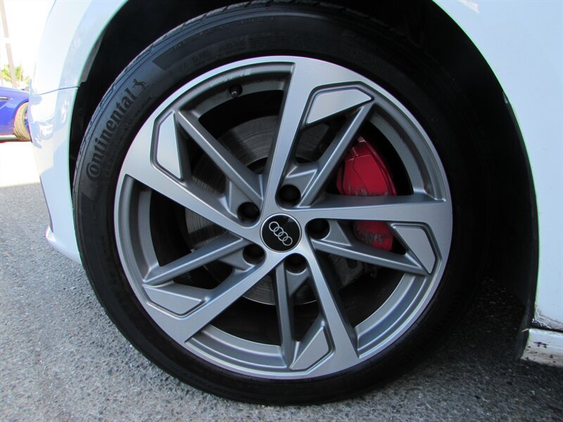 Used 2023 Audi A4 2.0T Premium Plus AWD/4WD image 30