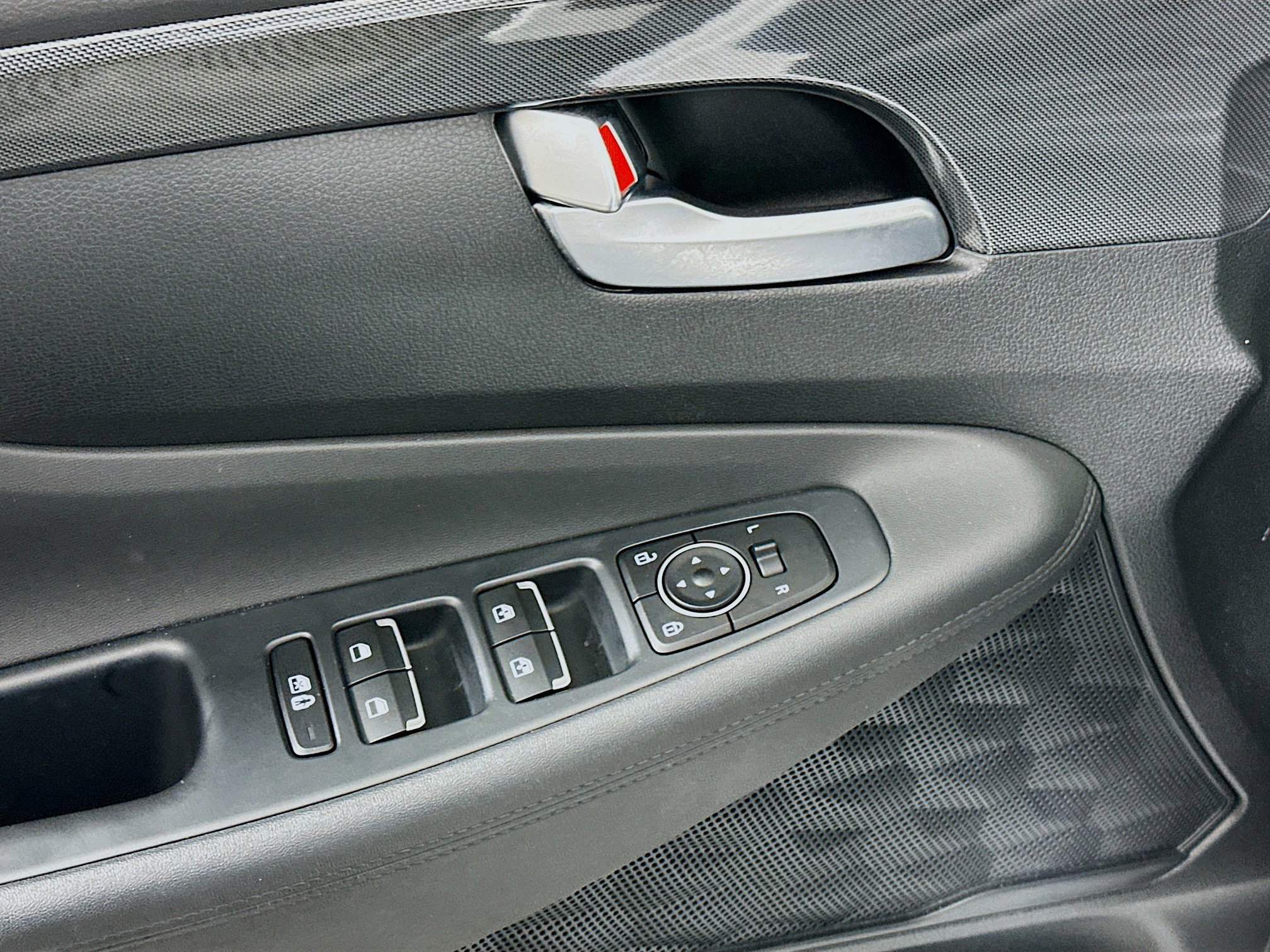 Used 2023 Hyundai Santa Fe XRT w/ Cargo Package image 15