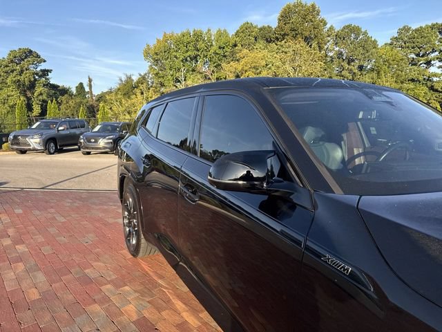 Used 2023 BMW XM AWD/4WD image 18