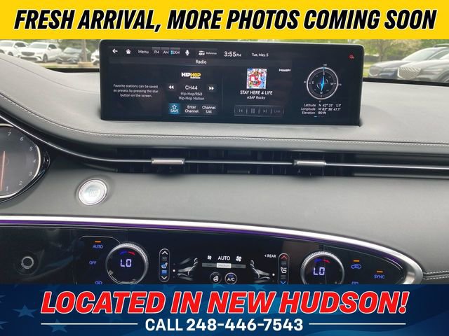 Used 2025 Genesis GV70 3.5T Sport w/ Sport Advanced Package AWD/4WD image 13