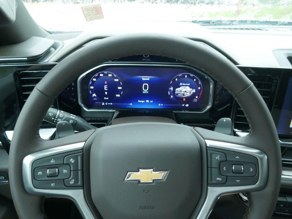 New 2026 Chevrolet Silverado 1500 LTZ w/ LTZ Premium Package AWD/4WD image 34
