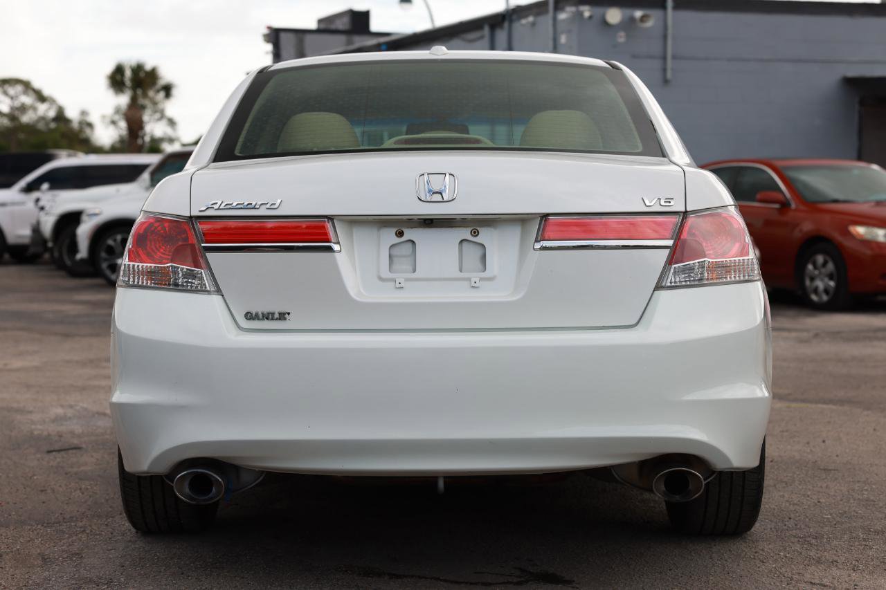 Used 2011 Honda Accord EX-L image 7