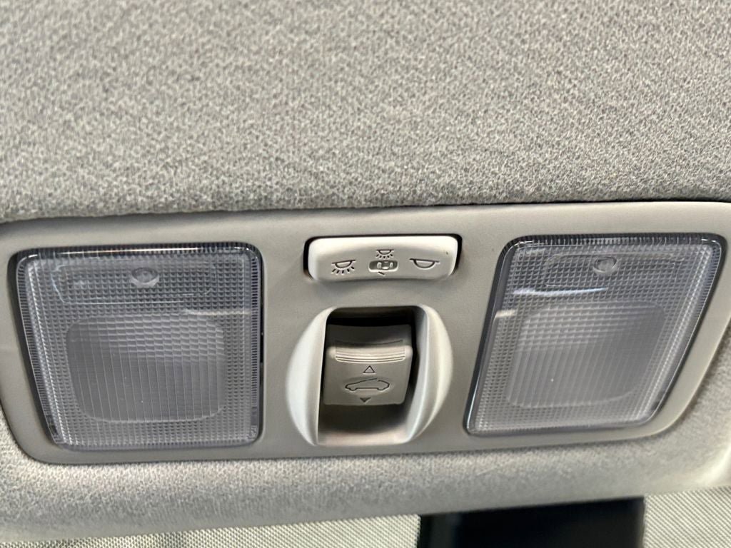 New 2026 Hyundai Venue SEL FWD image 23