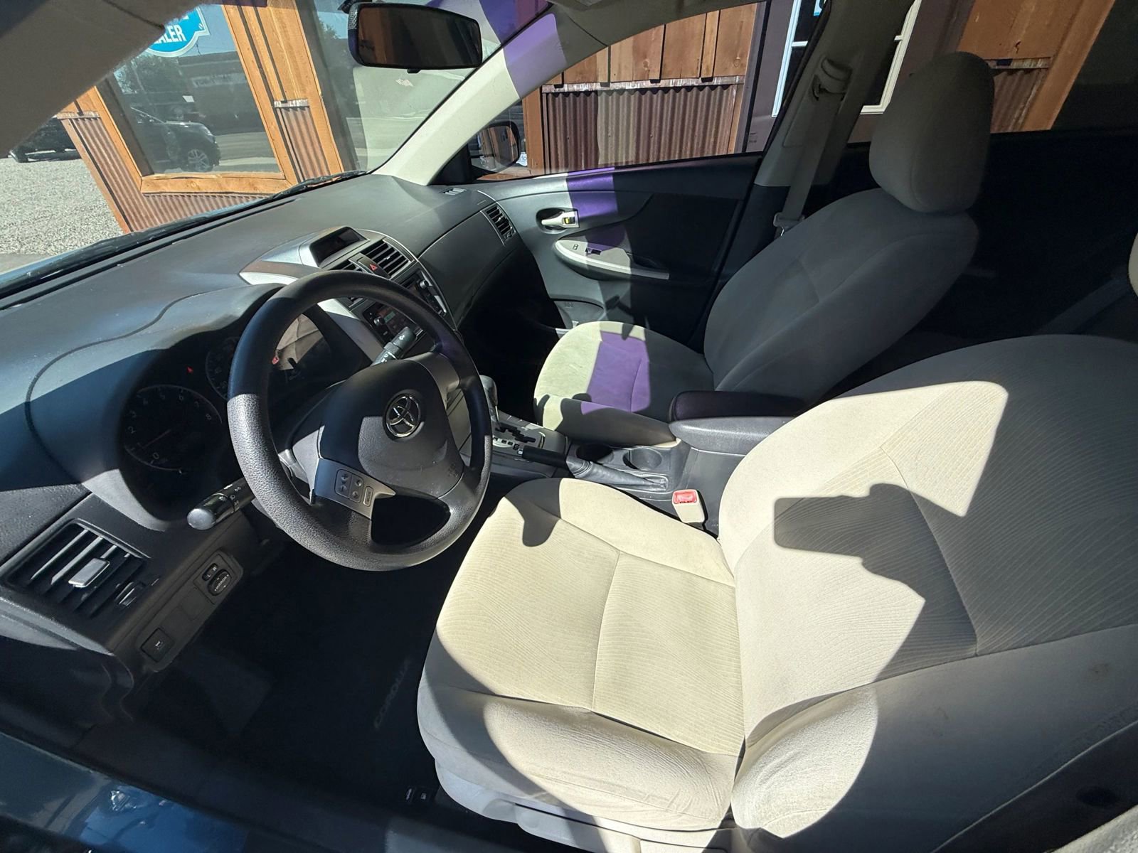 Used 2013 Toyota Corolla LE Special Edition image 11