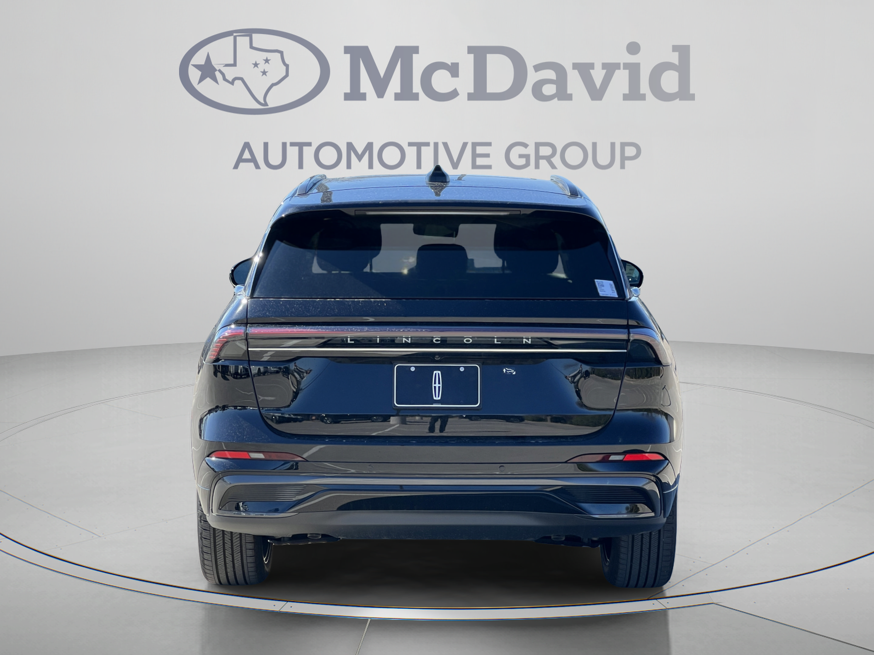 New 2026 Lincoln Nautilus Reserve w/ Jet Appearance Package AWD/4WD image 5