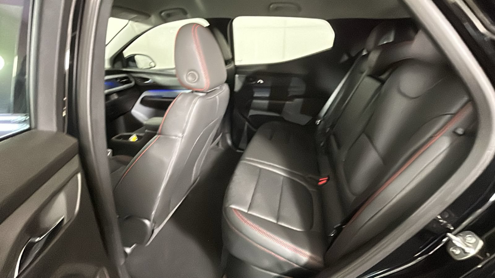 Used 2027 Chevrolet Bolt RS FWD image 28